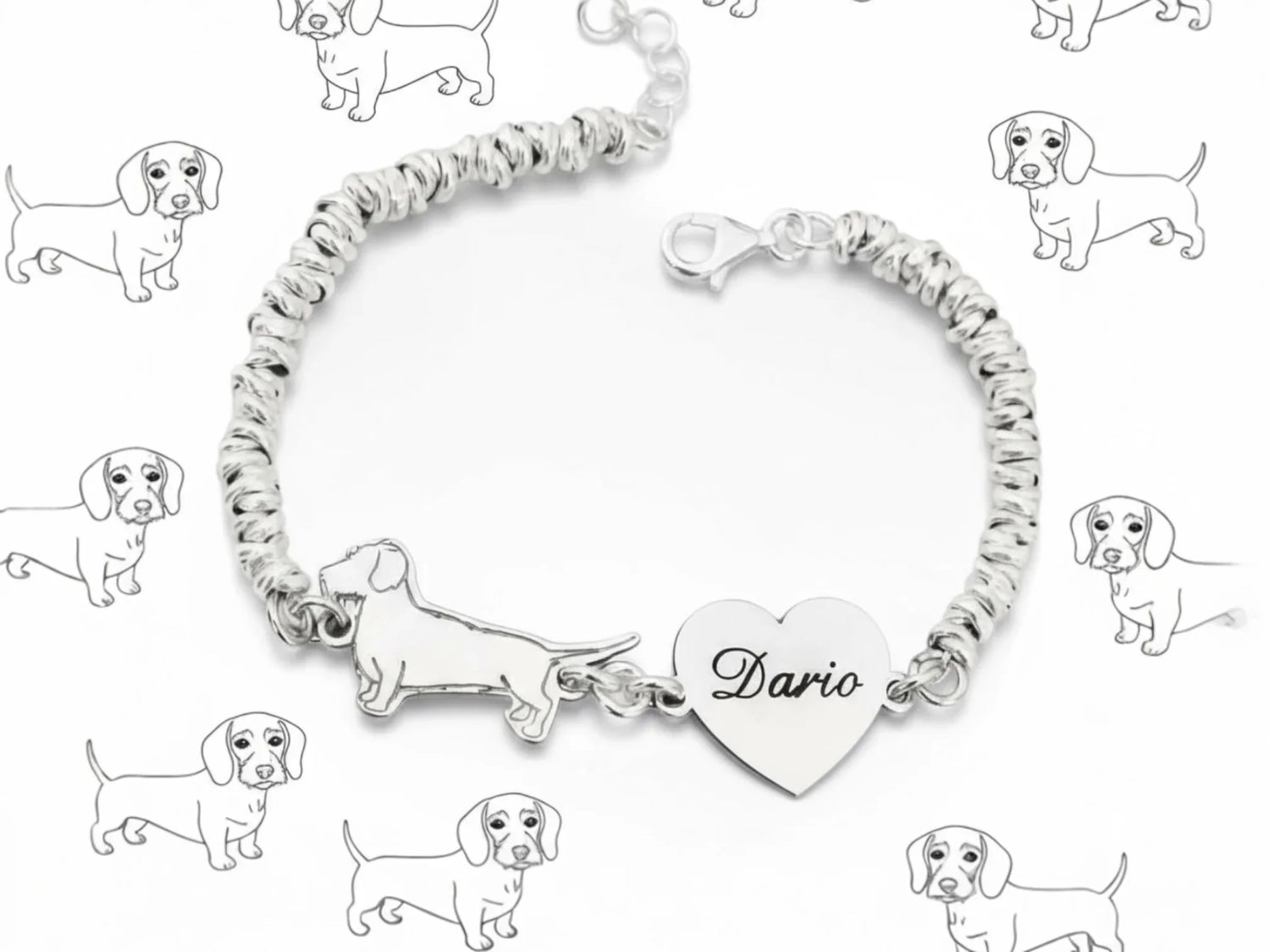 Bracciale argento 925 personalizzato con sagoma cane bassotto e cuore inciso Dario, Gemboutiquejewelry