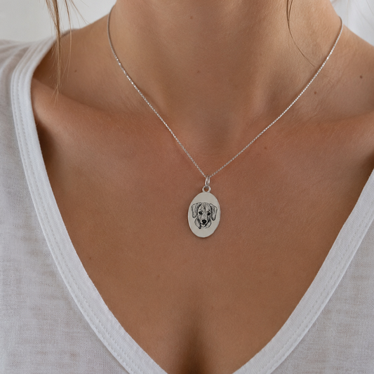 Collana ovale realizzata in argento 925,con il bellissimo musetto di Milu’.Personalizza la tua! 